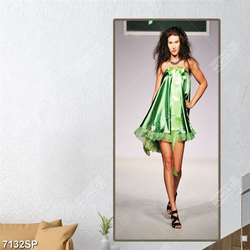 Tranh cô gái trẻ SP7132