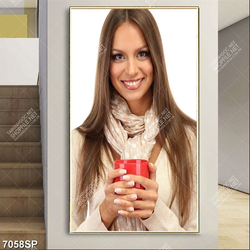 Tranh cô gái cười SP7058