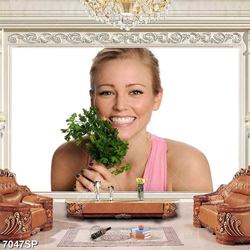 Tranh cô gái cười rạng rỡ SP7047