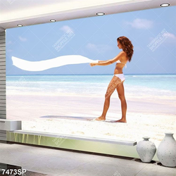 Tranh người đẹp đứng bên bãi biển SP7473