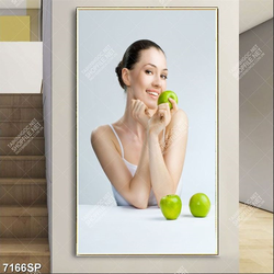 Tranh người đẹp và táo xanh SP7166