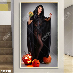 Tranh cô gái và đèn bí ngô hallowen