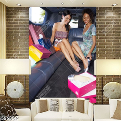 Tranh hai cô gái đi mua sắm