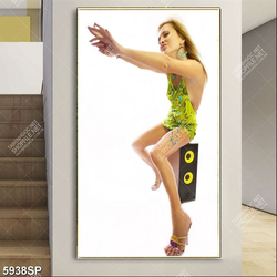Tranh người đẹp tóc vàng SP5938