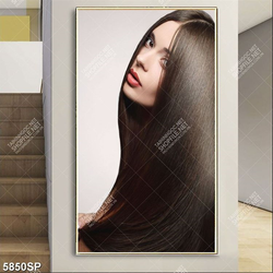 Tranh cô gái với mái tóc dài xuông mượt