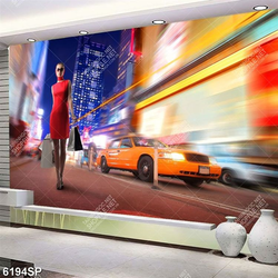 Tranh cô gái đi trên phố