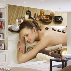 Tranh cô gái nằm massage thư giãn SP6183