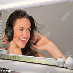 Tranh cô gái cười rạng rỡ SP6157