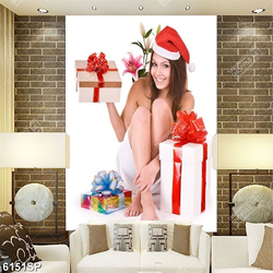 Tranh cô gái ngồi bên những hộp quà