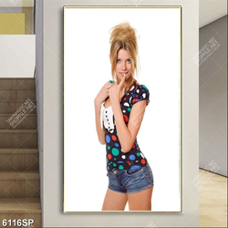 Tranh cô gái trẻ SP6116