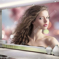 Tranh cô gái xinh đẹp SP6111