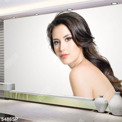 Tranh gương mặt cô gái xinh đẹp treo spa mã số SP5486