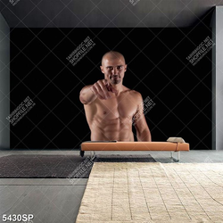 Tranh người đàn ông cơ bắp