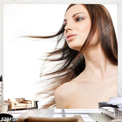 Tranh cô gái xinh đẹp treo spa mã số SP5391