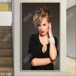 Tranh người đẹp tô son đỏ