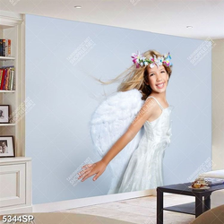 Tranh bé gái mặt váy trắng dễ thương