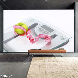 Tranh trái táo xanh trên bán cân