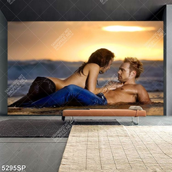 Tranh cặp đôi tình tứ trên bãi biển