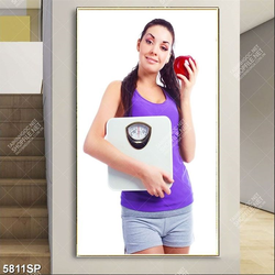 Tranh cô gái giảm cân