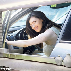 Tranh SP5783 người đẹp ngồi trong xe ô tô