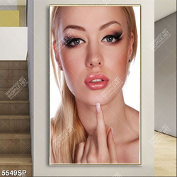 Tranh người mẫu trẻ đẹp SP5549