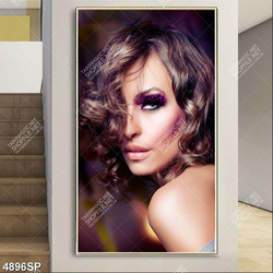 Tranh người mẫu make up