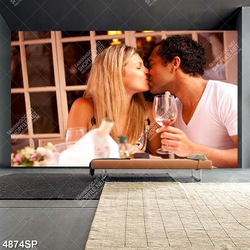 Tranh cặp đôi hôn nhau ngọt ngào treo tường spa