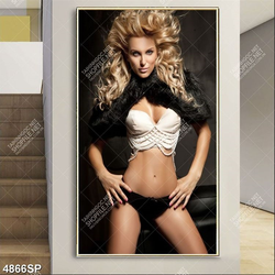 Tranh người mẫu gợi cảm treo trang trí spa