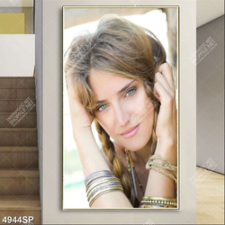 Tranh gương mặt cô gái đẹp