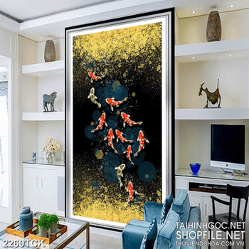 Tranh in uv đàn cá chép bơi tung tăng trong đêm tối