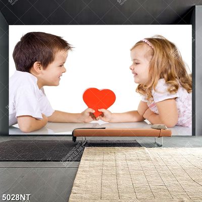 Tranh hai em bé dễ thương