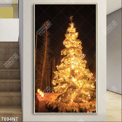 Tranh cây thông noel đẹp lung linh 7694NT