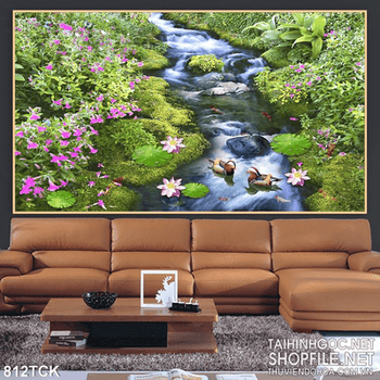 Tranh con suối nhỏ và hoa sen  đẹp in uv