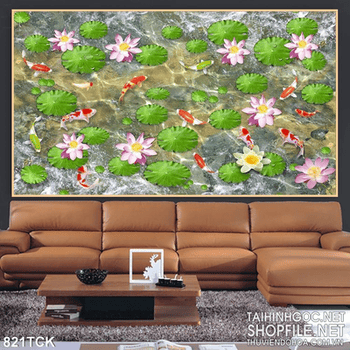 Tranh hoa sen và cá chép đẹp in uv