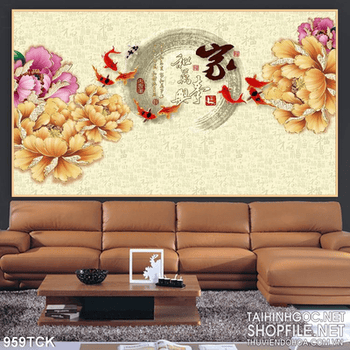 Tranh hoa mẫu đơn và cá chép bơi lội ấn tượng