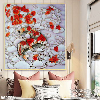 Tranh vẽ cá chép và nền sỏi trắng