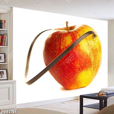 Tranh trái táo đỏ