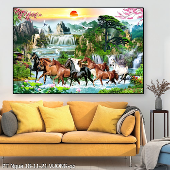 tranh phong thuy bat ma PT Ngua 18 11 21 VUONG