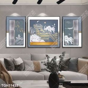 Tranh ghép tôn vẻ đẹp mảng tường trắng