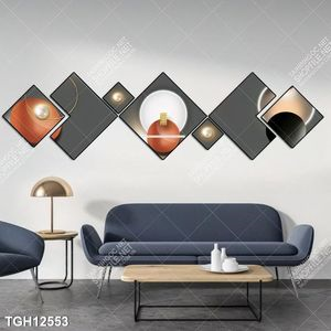 Tranh treo tường phòng khách đẹp, sang trọng và hiện đại