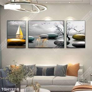 Tranh ghép tôn vẻ đẹp mảng tường trắng