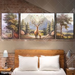 Tranh ghép tôn vẻ đẹp mảng tường trắng