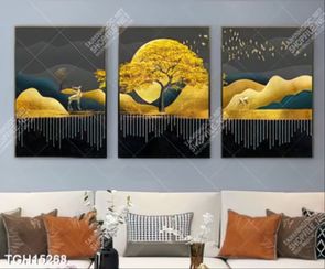 Tranh ghép tôn vẻ đẹp mảng tường trắng