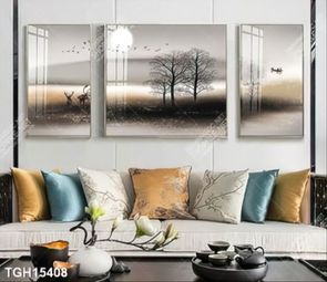 Tranh ghép tôn vẻ đẹp mảng tường trắng