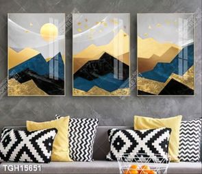 Tranh ghép tôn vẻ đẹp mảng tường trắng
