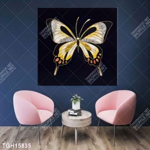 Tranh ghép tôn vẻ đẹp mảng tường trắng