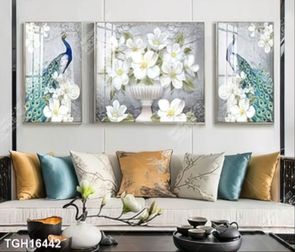 Tranh ghép tôn vẻ đẹp mảng tường trắng