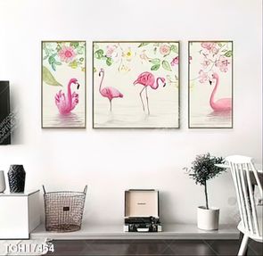 Tranh ghép tôn vẻ đẹp mảng tường trắng