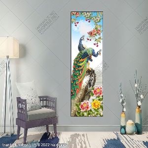 tranh chim cong 15 8 2022 ha