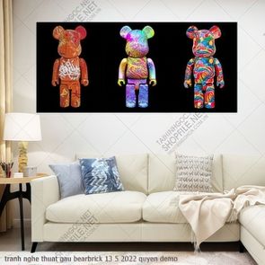 tranh nghe thuat gau bearbrick 13 5 2022 quyen